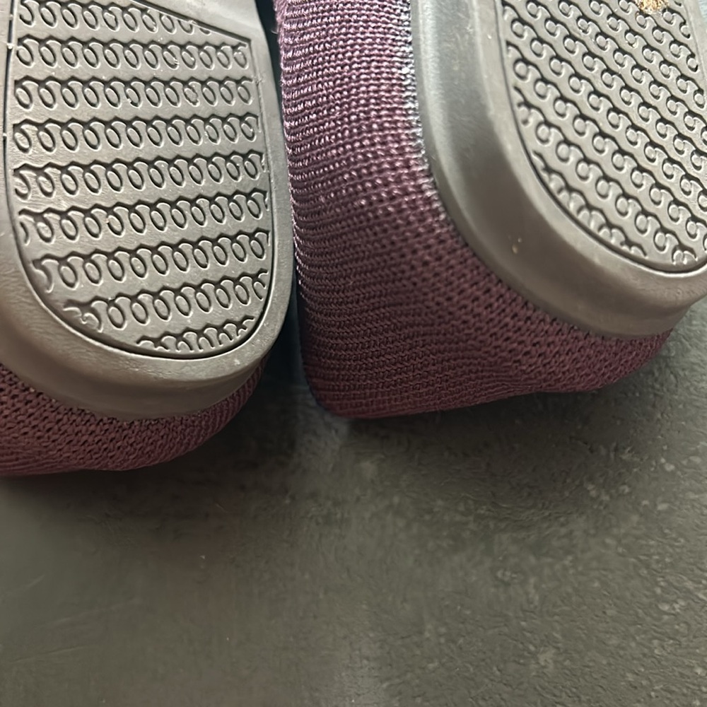 Rothys Flats Size 8 - image 5